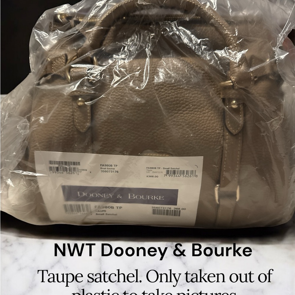 Dooney & Bourke Taupe Leather satchel Handbag. Rare FA980B - Picture 10 of 11
